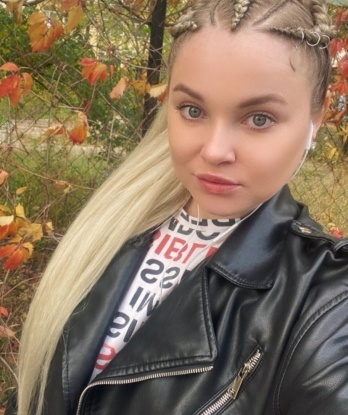 Риточка, 24